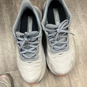 Hola Arahi 6 running sneakers